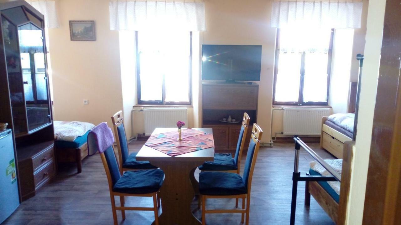 Penzion SKLAŘSKÁ HOSPODA Chřibská Exterior foto