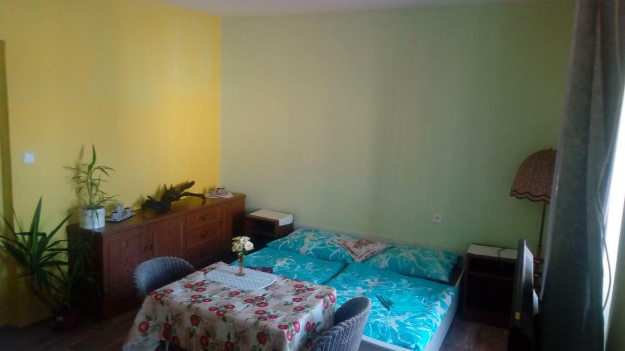 Penzion SKLAŘSKÁ HOSPODA Chřibská Exterior foto